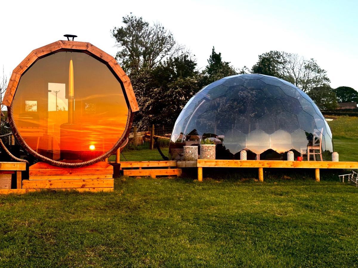 Deerstone Glamping-Pinhaw Beacon Dome Hot Tub Hotell Earby Eksteriør bilde