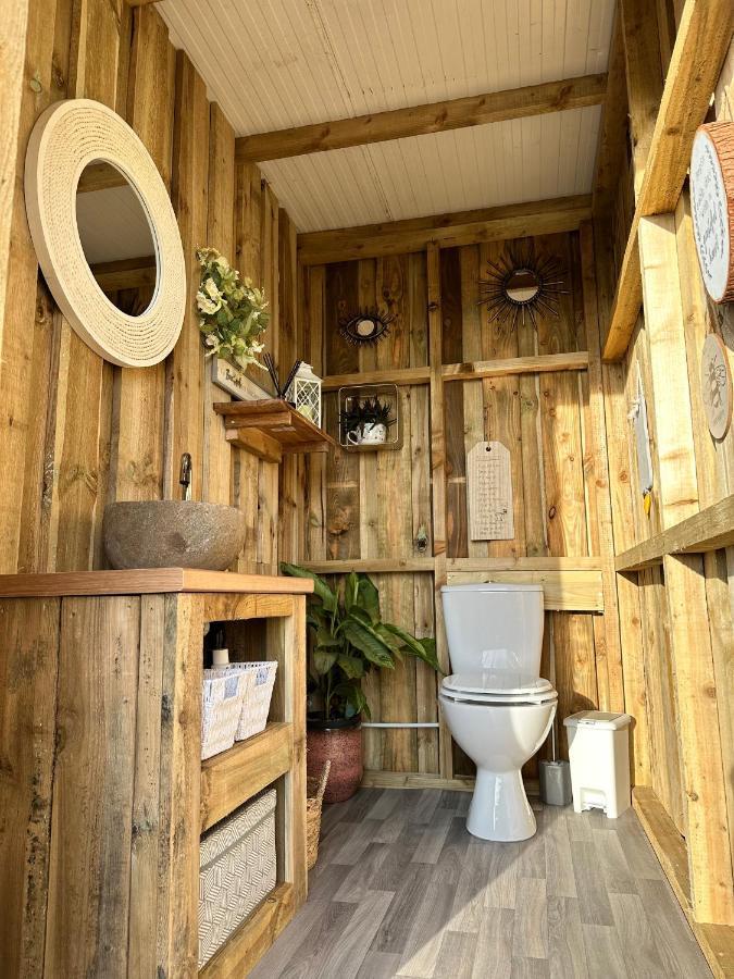 Deerstone Glamping-Pinhaw Beacon Dome Hot Tub Hotell Earby Eksteriør bilde